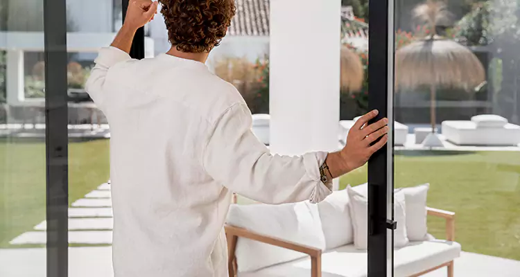 Sliding Screen Door Maintenance for Closing Issues in Melbourne, FL